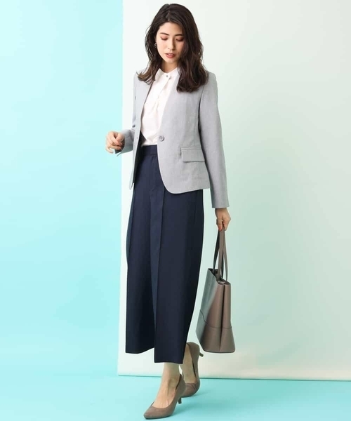 a.v.v(アーヴェヴェ)の「【セットアップ対応/洗える】リネンライクVネックジャケット(セットアップ・レディース・ベージュ/ネイビー/グレー・40/38/42/36/34)」の9枚目の写真