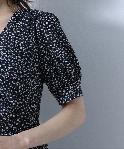 Heather（ヘザー）の「シャーリングハナガラワンピース　885876（ワンピース・レディース・ネイビー/ベージュ系その他/ブルー系その他/グリーン・FREE）」の11枚目の写真