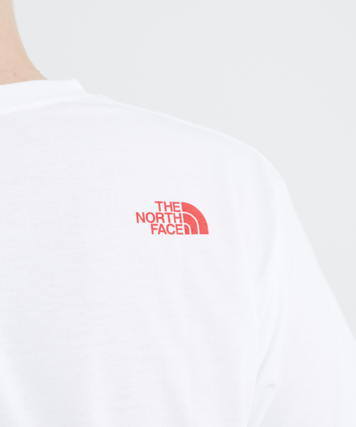 THE NORTH FACE（ザノースフェイス）の「【THE NORTH FACE】 Colored ビックロゴ 半袖Tシャツ（Tシャツ/カットソー・メンズ・ブラック/レッド/イエロー・2/3）」の8枚目の写真