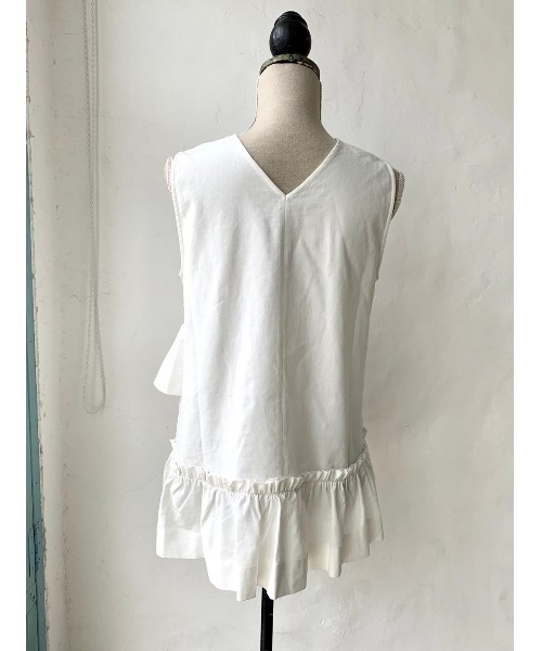 DAIS-Y(デイジー)の「前後2wayノースリーブブラウス(シャツ/ブラウス・レディース・ブラック/アイボリー・FREE)」の13枚目の写真