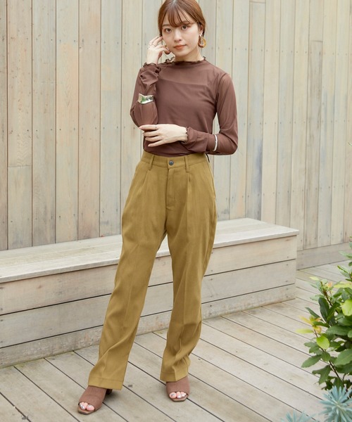 VANNIE U（ヴァニーユー）の「ハイネックチュールT（Tシャツ/カットソー・レディース・ブラウン/ベージュ・FREE）」の6枚目の写真