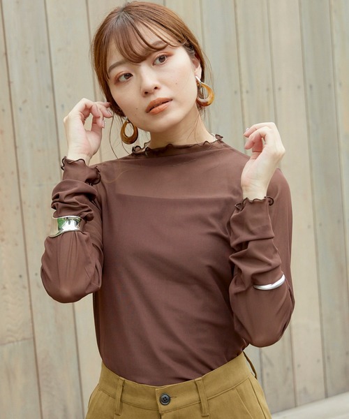 VANNIE U（ヴァニーユー）の「ハイネックチュールT（Tシャツ/カットソー・レディース・ブラウン/ベージュ・FREE）」の8枚目の写真