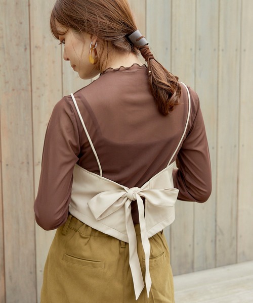 VANNIE U（ヴァニーユー）の「ハイネックチュールT（Tシャツ/カットソー・レディース・ブラウン/ベージュ・FREE）」の10枚目の写真