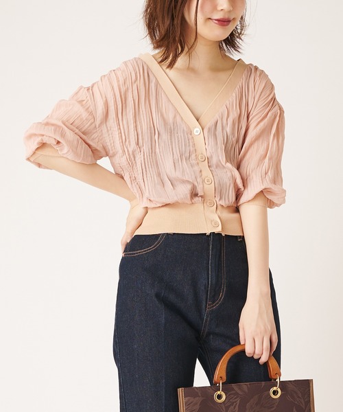 natural couture(ナチュラルクチュール)の「ほんのりシアークリンクルブラウスカーデ(カーディガン/ボレロ・レディース・ブラック/ベージュ/アイボリー/ピンクベージュ・FREE)」の4枚目の写真