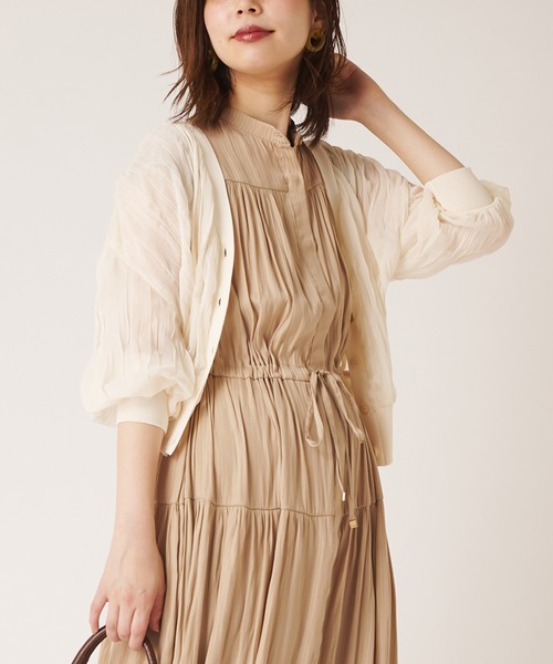 natural couture(ナチュラルクチュール)の「ほんのりシアークリンクルブラウスカーデ(カーディガン/ボレロ・レディース・ブラック/ベージュ/アイボリー/ピンクベージュ・FREE)」の11枚目の写真