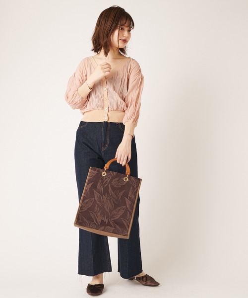 natural couture(ナチュラルクチュール)の「ほんのりシアークリンクルブラウスカーデ(カーディガン/ボレロ・レディース・ブラック/ベージュ/アイボリー/ピンクベージュ・FREE)」の10枚目の写真