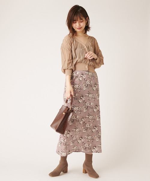 natural couture(ナチュラルクチュール)の「ほんのりシアークリンクルブラウスカーデ(カーディガン/ボレロ・レディース・ブラック/ベージュ/アイボリー/ピンクベージュ・FREE)」の12枚目の写真
