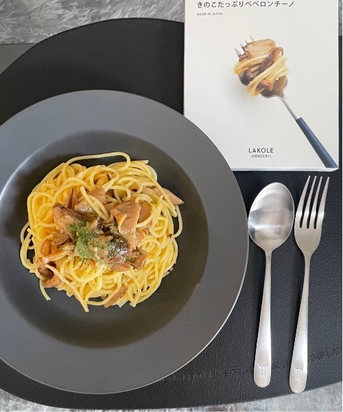 Rara、カレーパスタ皿 Rara、カレーパスタ皿 カレー・パスタ皿 21.5cm 紬暮 tsunagu