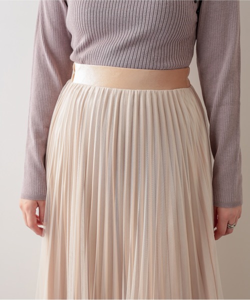 natural couture（ナチュラルクチュール）の「【WEB限定】裾ベロアパイピングチュールプリーツスカート（スカート・レディース・アイボリー/ダークブラウン/サックスブルー/ラベンダー/カーキ・FREE）」の17枚目の写真