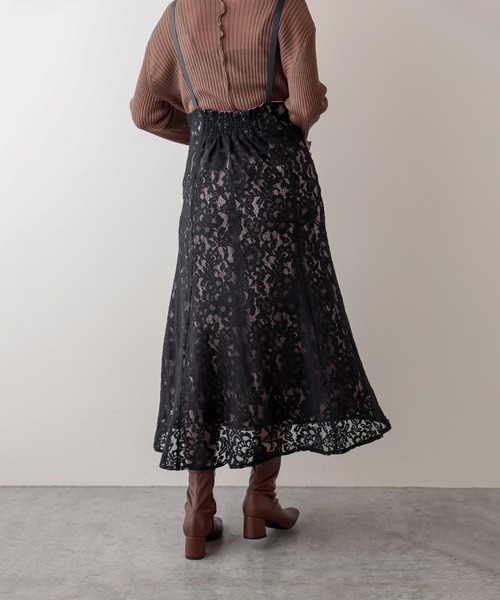 natural couture（ナチュラルクチュール）の「ハイウエストパイピング使いジャンスカ（ワンピース・レディース・オフホワイト/ブラック/モカ・FREE）」の2枚目の写真