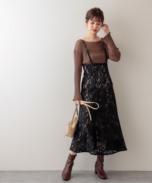 natural couture（ナチュラルクチュール）の「ハイウエストパイピング使いジャンスカ（ワンピース・レディース・オフホワイト/ブラック/モカ・FREE）」の4枚目の写真