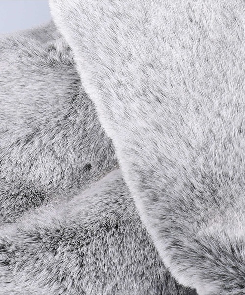 Right-on（ライトオン）の「ニット切り替えティペット（ストール/ショール・レディース・ダークグレー/ベージュ・ONE SIZE）」の7枚目の写真