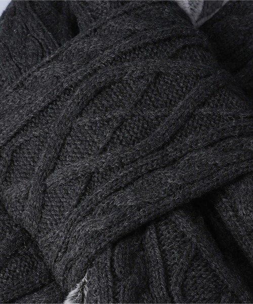 Right-on（ライトオン）の「ニット切り替えティペット（ストール/ショール・レディース・ダークグレー/ベージュ・ONE SIZE）」の8枚目の写真