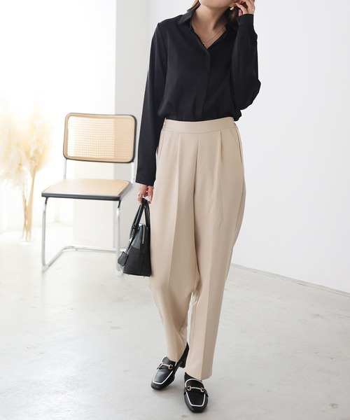 Ulysses（ユリシス）の「マットサテンシャツ（シャツ/ブラウス・レディース・ブルー/ベージュ/ホワイト/ブラック・M/L）」の8枚目の写真