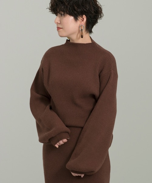 Ambre Neige(アンブルネージュ)の「ボリュームソデリブニット/【WEB/EC限定商品】(ニット/セーター・レディース・ブラック/ダークブラウン・FREE)」の16枚目の写真