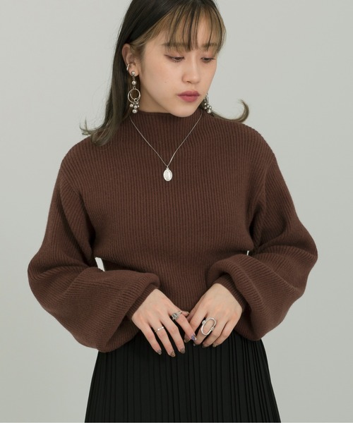 Ambre Neige(アンブルネージュ)の「ボリュームソデリブニット/【WEB/EC限定商品】(ニット/セーター・レディース・ブラック/ダークブラウン・FREE)」の5枚目の写真
