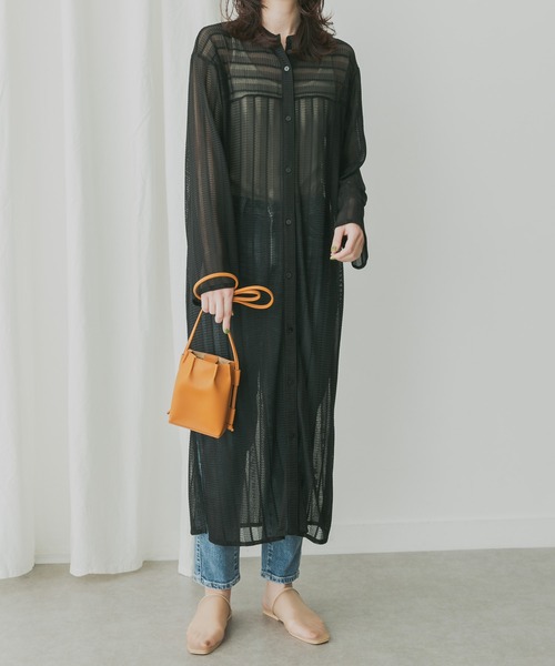 KBF+(ケービーエフプラス)の「KBF+ 幾何学柄レースシャツワンピース(ワンピース・レディース・ブラック/オフホワイト・ONE)」の16枚目の写真