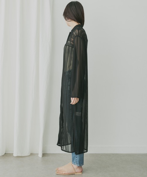 KBF+(ケービーエフプラス)の「KBF+ 幾何学柄レースシャツワンピース(ワンピース・レディース・ブラック/オフホワイト・ONE)」の12枚目の写真