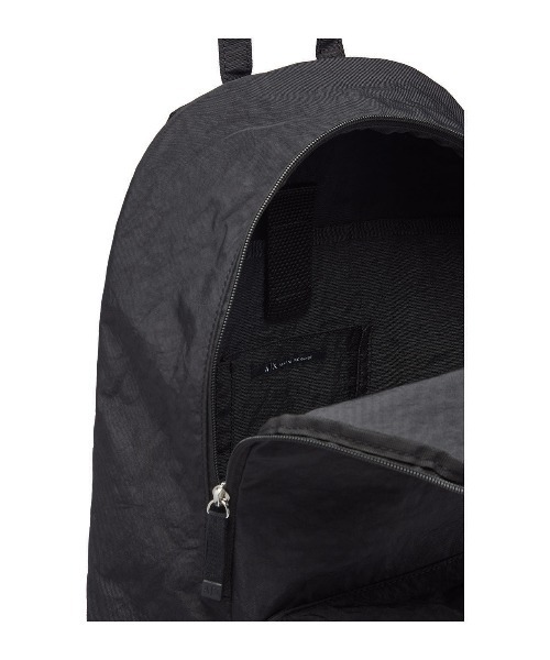 ARMANI EXCHANGE（アルマーニエクスチェンジ）の「【A|X アルマーニ エクスチェンジ】ICON ナイロンバックパック（バックパック/リュック・メンズ・ブラック・FREE）」の2枚目の写真