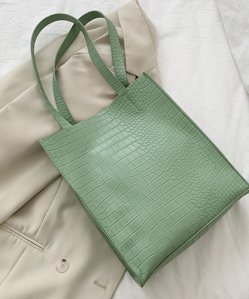 JUNOAH（ジュノア）の「型押しトートバッグ（トートバッグ・レディース・ブラック/ホワイト/パープル/グリーン/ブルー・FREE）」の8枚目の写真