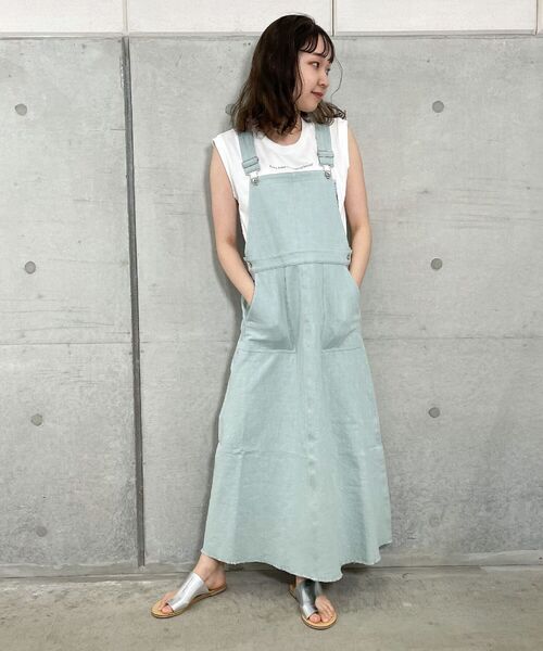 fredy repit（フレディレピ）の「リネンスラブジャンスカ（ジャンパースカート・レディース・チャコールグレー/ベージュ/サックスブルー・38）」の4枚目の写真
