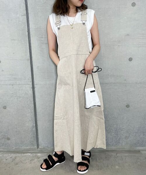 fredy repit（フレディレピ）の「リネンスラブジャンスカ（ジャンパースカート・レディース・チャコールグレー/ベージュ/サックスブルー・38）」の5枚目の写真