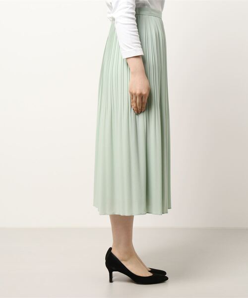 NEWYORKER（ニューヨーカー）の「チリメンジョーゼット プリーツスカート（スカート・レディース・ライトグリーン/ベージュ・7号/11号/9号）」の10枚目の写真