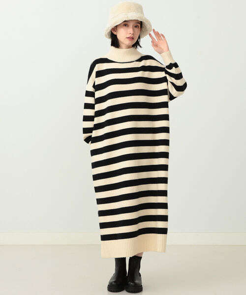 CAROLINA GLASER(カロリナ グレイサー)の「CAROLINA GLASER / ニット ボーダーワンピース(ワンピース・レディース・ネイビー/オフホワイト・ONE SIZE)」の9枚目の写真