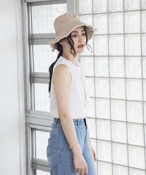 Kari & lili（カウリアンドリィリィ）の「no sleeve tee（Tシャツ/カットソー・レディース・ホワイト/ブラウン/オートミール・FREE）」の2枚目の写真