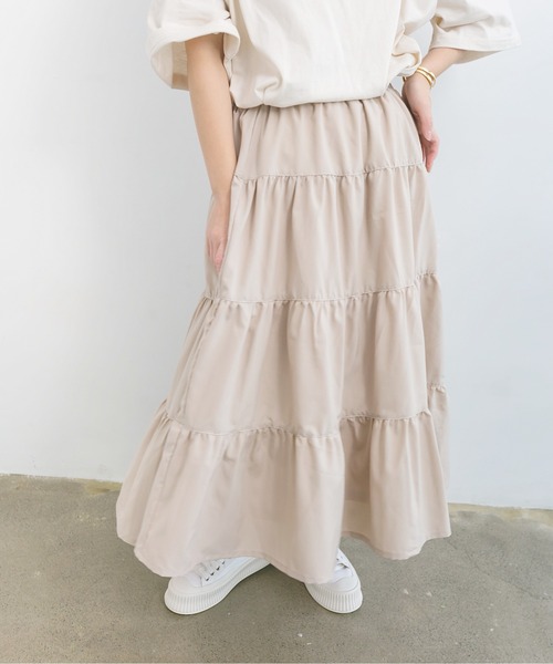 nemne store(ネンネストア)の「風にゆられるティアードロングスカート(スカート・レディース・グレー/カーキ/アイボリー・フリー)」の15枚目の写真