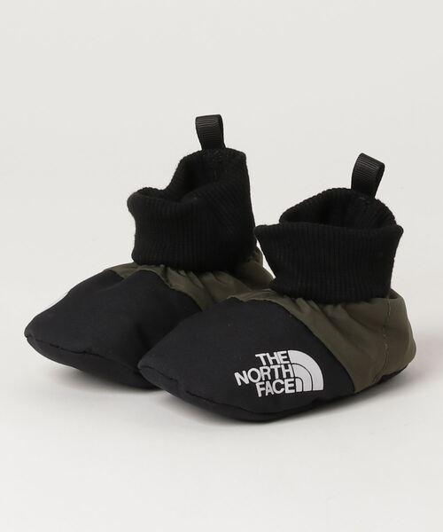 THE NORTH FACE(ザノースフェイス)の「THE NORTH FACE/ノースフェイス B FIRST STEP ソックス ルームシューズ もこもこ 暖か 防寒 出産 祝い プレゼント ギフト NFB52184(その他シューズ・キッズ・ブラック/レッド系その他/オリーブ×ブラック/イエロー×ブラック・FREE)」の3枚目の写真