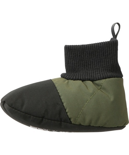 THE NORTH FACE(ザノースフェイス)の「THE NORTH FACE/ノースフェイス B FIRST STEP ソックス ルームシューズ もこもこ 暖か 防寒 出産 祝い プレゼント ギフト NFB52184(その他シューズ・キッズ・ブラック/レッド系その他/オリーブ×ブラック/イエロー×ブラック・FREE)」の8枚目の写真