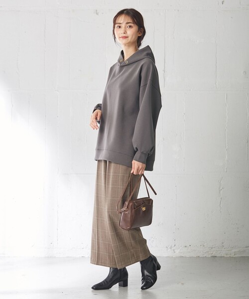 ANY(エニィ)の「撥水ストレッチミドル丈 ブーツ(ブーツ・レディース・ブラック系/ダークブラウン系/グレー系/アイボリー系・LARGE/MEDIUM)」の13枚目の写真