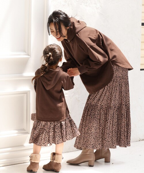 ANY(エニィ)の「撥水ストレッチミドル丈 ブーツ(ブーツ・レディース・ブラック系/ダークブラウン系/グレー系/アイボリー系・LARGE/MEDIUM)」の11枚目の写真