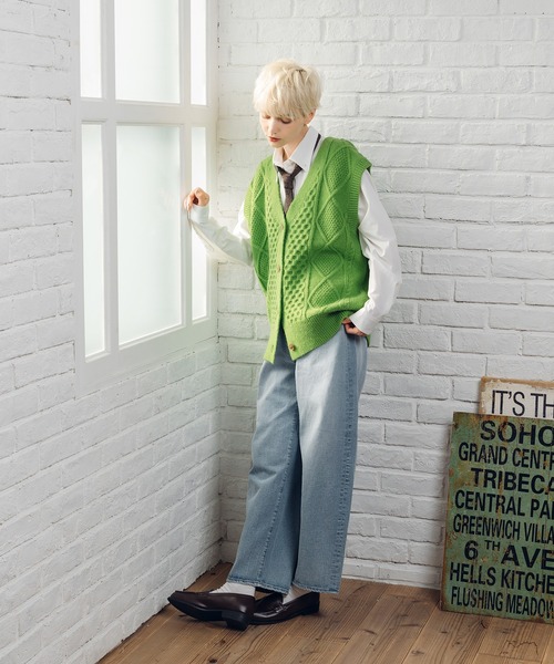 MUHET(ミュエータ)の「ペイズリー柄ネクタイ(ネクタイ・レディース・ダークブラウン・FREE)」の2枚目の写真