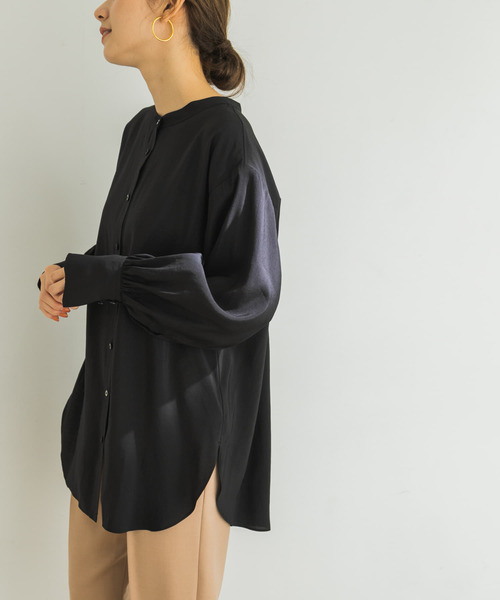 URBAN RESEARCH（アーバンリサーチ）の「前後2wayギャザーブラウス（Tシャツ/カットソー・レディース・オフホワイト/ブラック・FREE）」の15枚目の写真