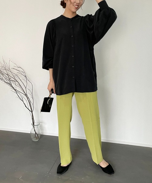 CAPRICIEUX LE'MAGE（カプリシューレマージュ）の「テンセル2WAYパフシャツ（シャツ/ブラウス・レディース・ホワイト/ブラック/グレイッシュベージュ・FREE）」の7枚目の写真