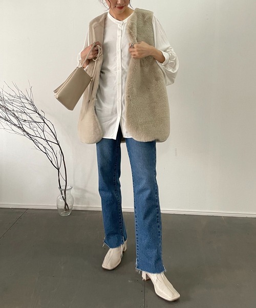 CAPRICIEUX LE'MAGE（カプリシューレマージュ）の「テンセル2WAYパフシャツ（シャツ/ブラウス・レディース・ホワイト/ブラック/グレイッシュベージュ・FREE）」の15枚目の写真