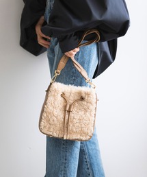 Samantha Thavasa | エコファー 巾着型バッグ(ハンドバッグ)