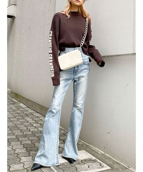 GYDA（ジェイダ）の「BOLDチェーンウォレットBAG（ショルダーバッグ・レディース・アイボリー/ブラック・FREE）」の11枚目の写真