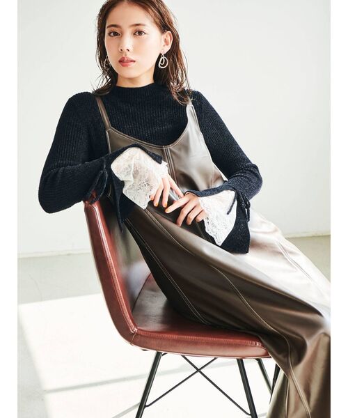 dazzlin（ダズリン）の「レースモールリブニット（ニット/セーター・レディース・ブラック/アイボリー/グレー・FREE）」の10枚目の写真