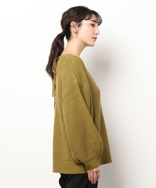 ehka sopo（エヘカソポ）の「バックレースアップニット（ニット/セーター・レディース・グリーン/オフホワイト/ブラック/ラベンダー・ﾌﾘ-）」の13枚目の写真