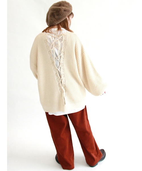 ehka sopo（エヘカソポ）の「バックレースアップニット（ニット/セーター・レディース・グリーン/オフホワイト/ブラック/ラベンダー・ﾌﾘ-）」の10枚目の写真