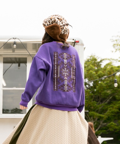 チャイハネ（チャイハネ）の「【チャイハネ】ネイティブ柄刺繍トップス プルオーバー（スウェット・レディース・ホワイト/パープル/ブルー・FREE）」の16枚目の写真