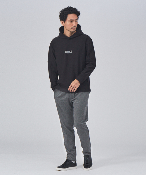 LONSDALE（ロンズデール）の「【LONSDALE/セットアップ対応】ニット裏フリースパーカー（パーカー・メンズ・チャコールグレー/ブラック/ベージュ・46/48）」の4枚目の写真