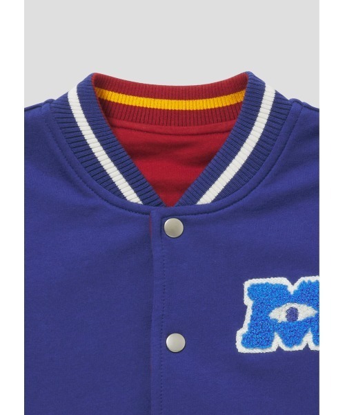 Design Tshirts Store graniph(デザイン ティーシャツ ストア グラニフ)の「カレッジ(モンスターズ)|キッズスウェットスタジアムジャンパー(ブルゾン・キッズ・ブルー・110/130)」の8枚目の写真