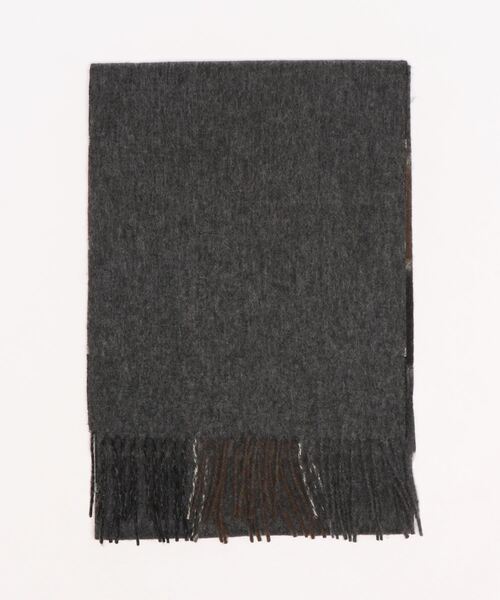 Te chichi（テチチ）の「チェック柄リバーシブルマフラー（マフラー・レディース・ブラウン/グリーン/チャコール/グレー/イエロー・ﾌﾘ-）」の8枚目の写真