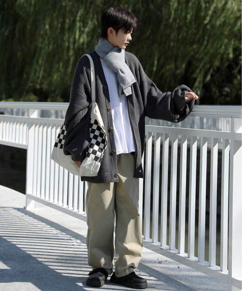 neos（ネオス）の「【neos -addictive design-】ルーズシルエット バルーンスリーブ 畦編み ニット カーディガン（カーディガン/ボレロ・メンズ・ホワイト/チャコールグレー/ブラウン/ブルーグレー・MEDIUM/LARGE）」の20枚目の写真