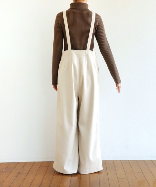 andme（アンドミー）の「起毛サスペンダーワイドサロペット（サロペット/オーバーオール・レディース・チャコールグレー/ブラック/ダークブラウン/オフホワイト/ブルーグリーン/ブラウン/ラベンダー・M/L）」の21枚目の写真