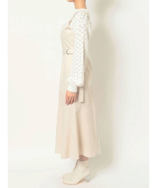 MERCURYDUO（マーキュリーデュオ）の「バックプリーツデニムキャミジャンスカ（ワンピース・レディース・インディゴブルー/アイボリー/ラベンダー・MEDIUM/SMALL）」の19枚目の写真